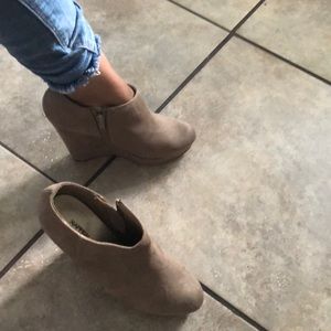 suede wedges